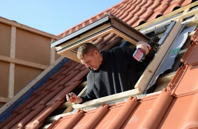 Pose de fenêtres de toit Velux à Bruffière